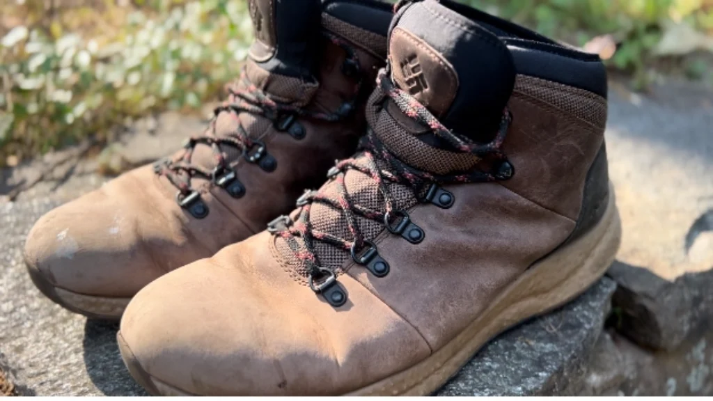 blog-img-1718996797707 Action shot of columbia newton ridge boots