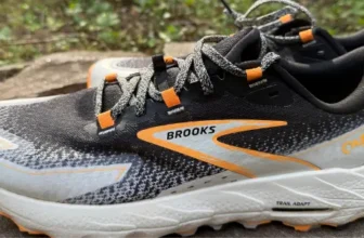 Brooks Cascadia 18 unveiling the midsole side view of both shoes