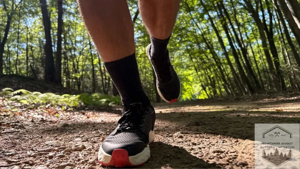 Testing out the NNormal Kjerag 2 on the trail