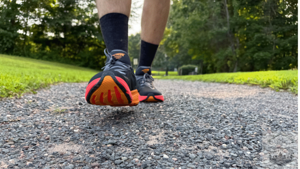 testing the grip of the experience flow 2 on gravel