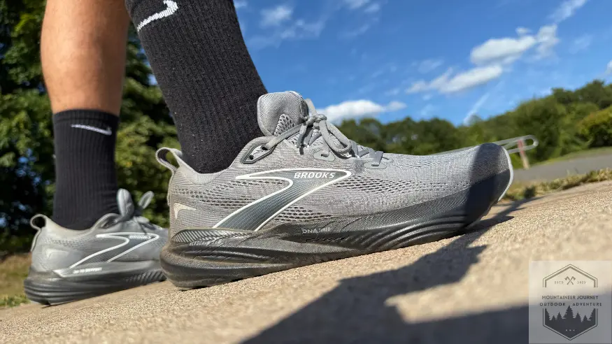 Walking on concrete with shoes, DNA foam sign on outsole