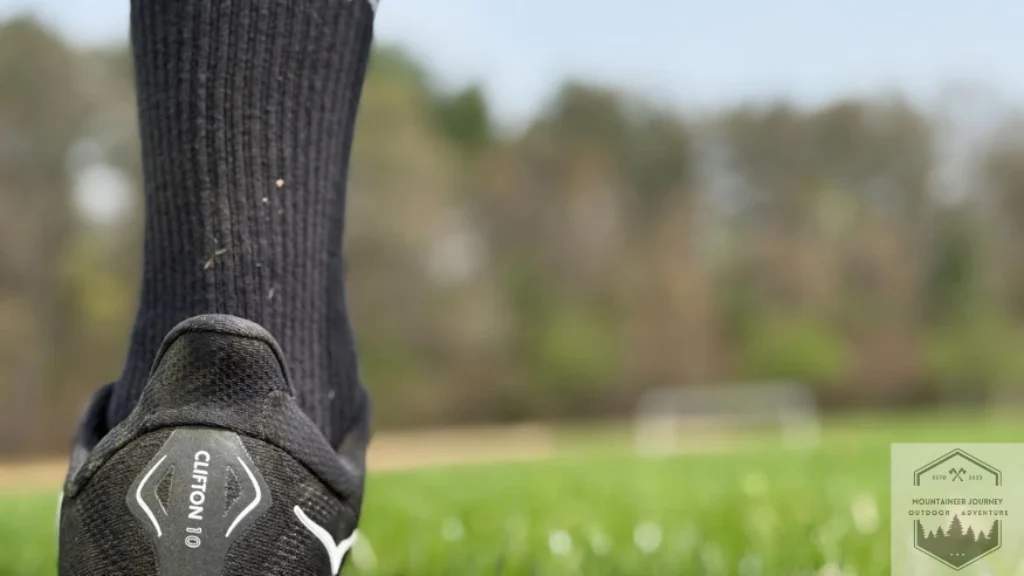 Rear-view of the Clifton 10 showing the rear-foot frame