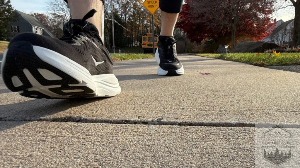 Front view of the Hoka Bondi 9 showcasing the generous 4E extra wide fit and spacious toe box accommodating wider foot shapes.