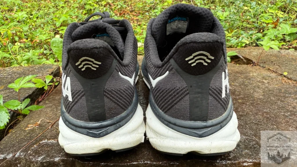 Back view of the Clifton 9 with heel tab