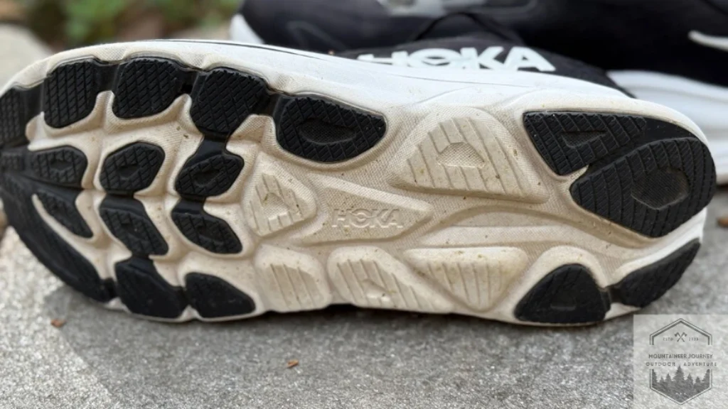 View of the outsole on the Clifton 10 after 100 miles of testing, minimal breakdown