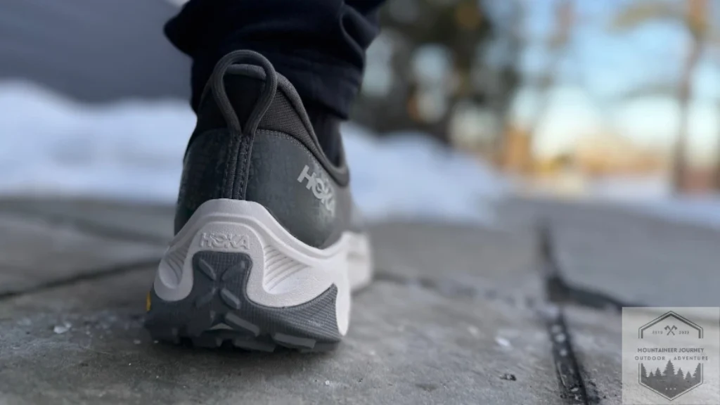 heel view of the transport 2