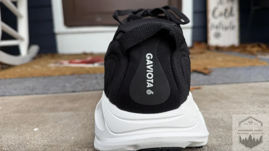 Heel view of the Gaviota 6