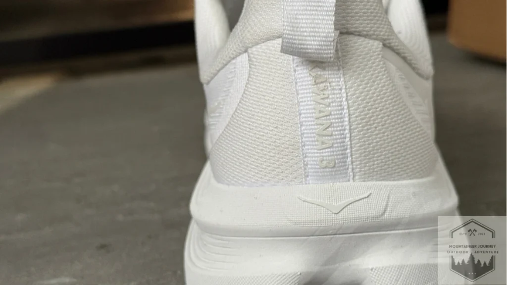 heel view of Kawana 3