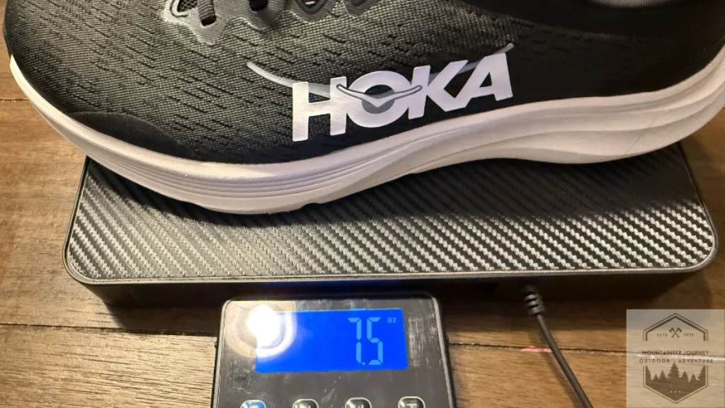 Solimar 2 weighing 7.5 ounces on our scale