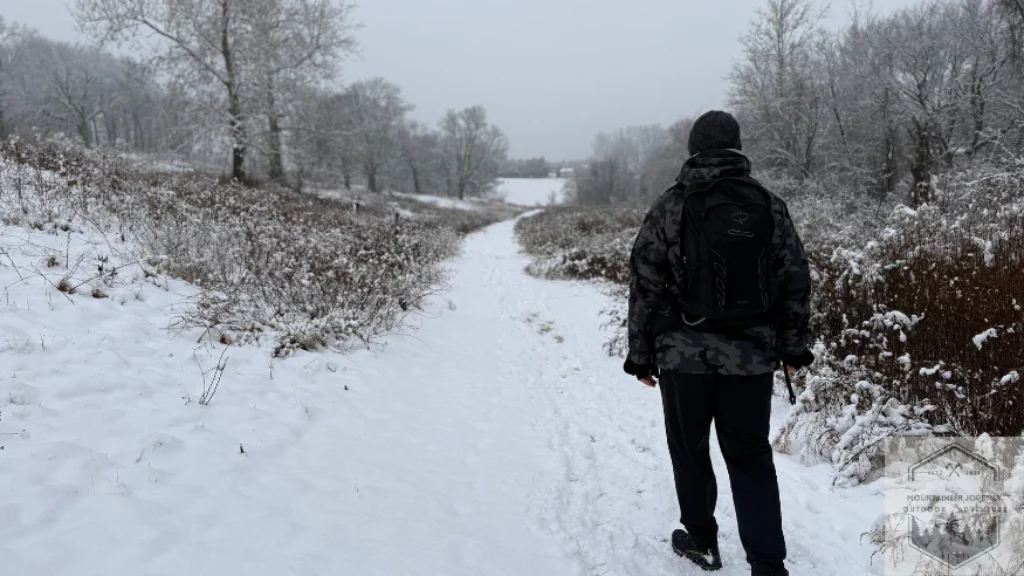 Testing out the La Sportiva Raptor II on snowy trail