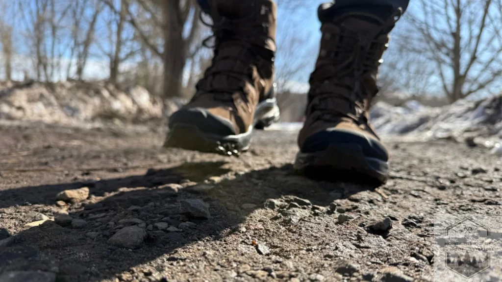 Testing out the Salomon Quest 5 on a gravel dirt path