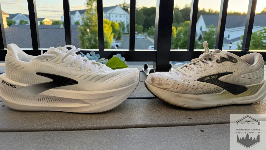The Brooks GLycerin Max 2 (left side) facing the Ghost Max 3. Note the differences in stack height