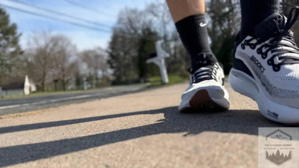 Adrenaline 25 GTS resisting my over-pronation during testing