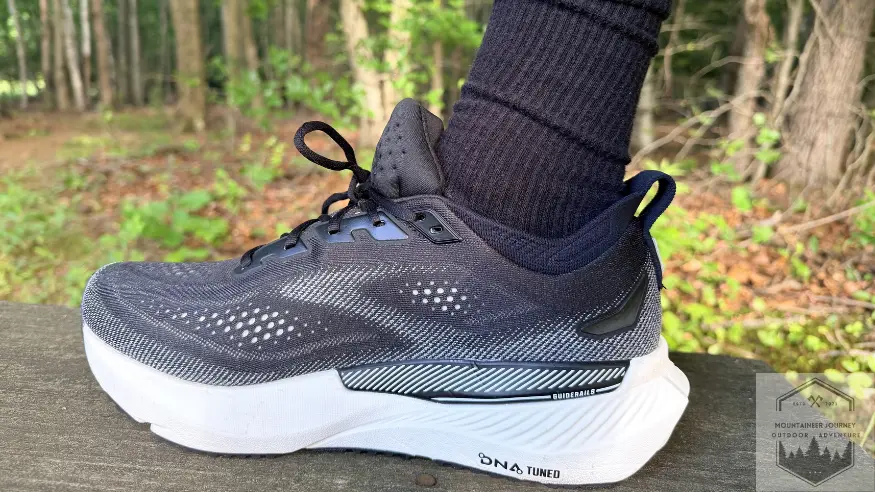 View of Glycerin GTS 23 with DNA loft foam
